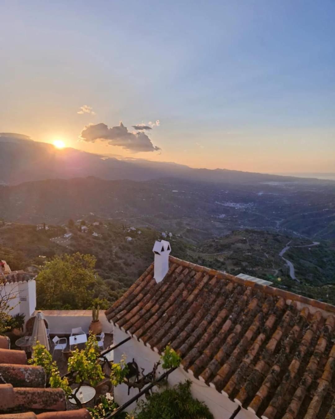 Hotel Rural Verde Oliva Comares Ngoại thất bức ảnh
